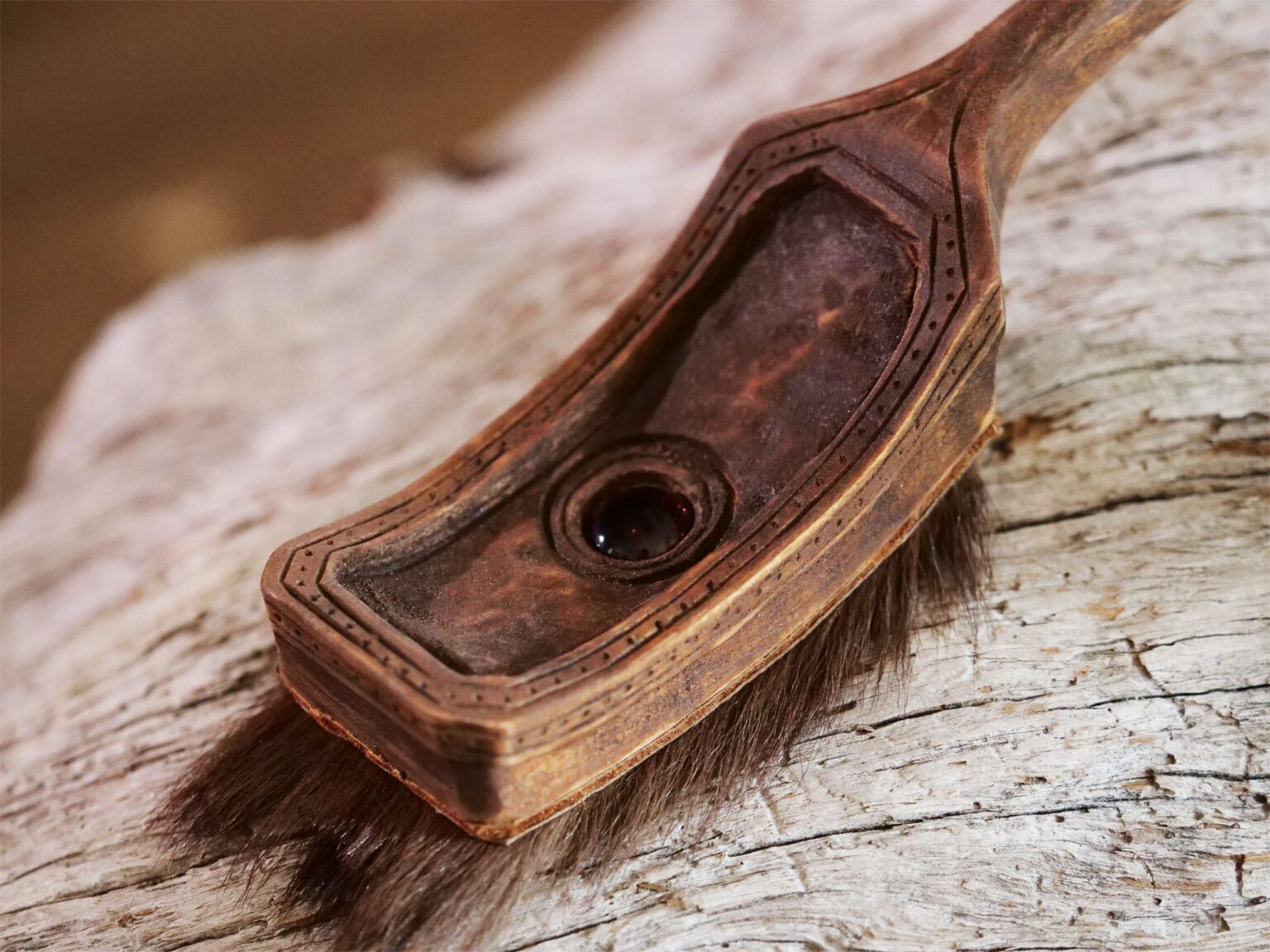 sieu pham trong shaman dat vang 23 carat madahuma 04