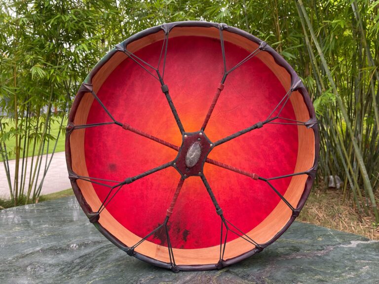 Trống Shaman 56cm Xanh Lá – Da Dê – Đính Đá Thạch Anh Trắng