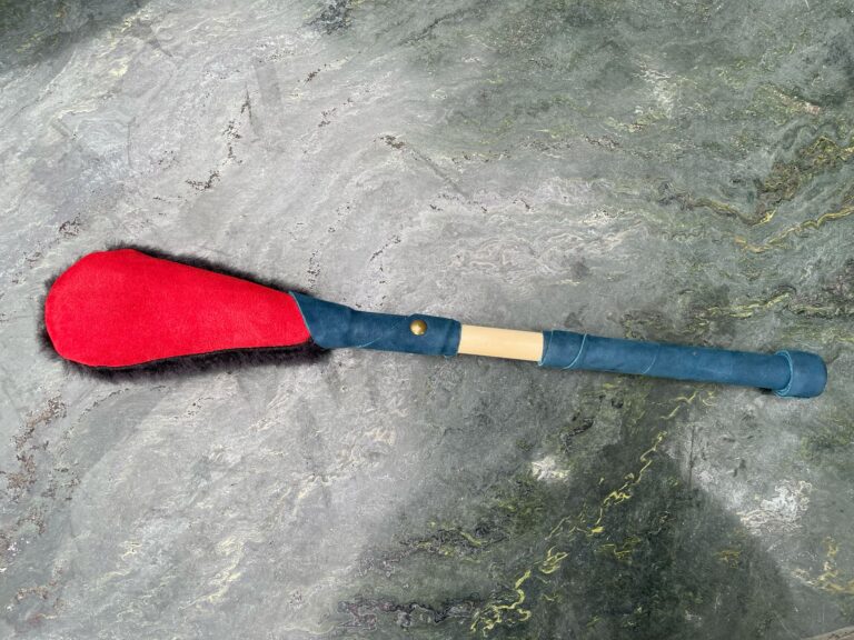 Trống Shaman 56cm Xanh Lá – Da Dê – Đính Đá Thạch Anh Trắng