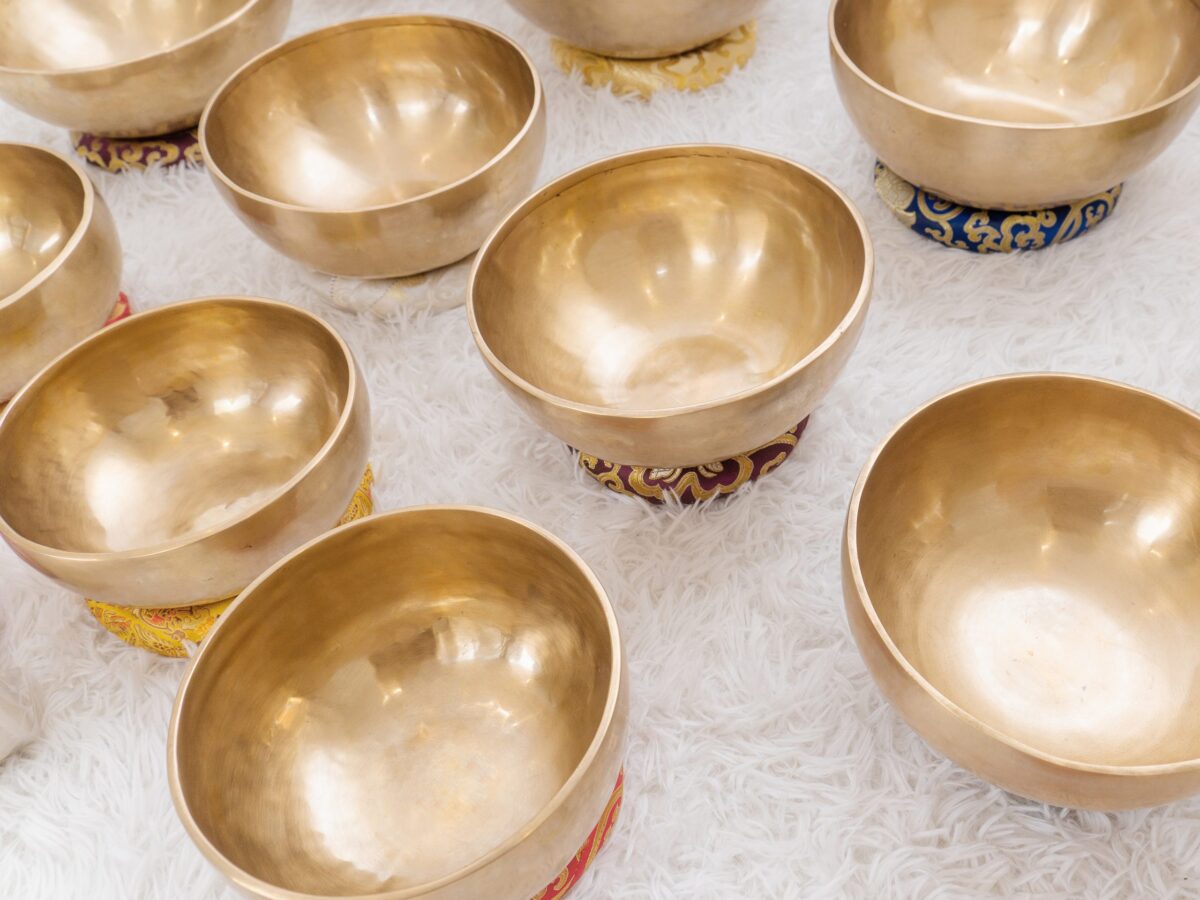 DSC06812 Bát đồng cổ điển dùng thảo cho rin nhạc