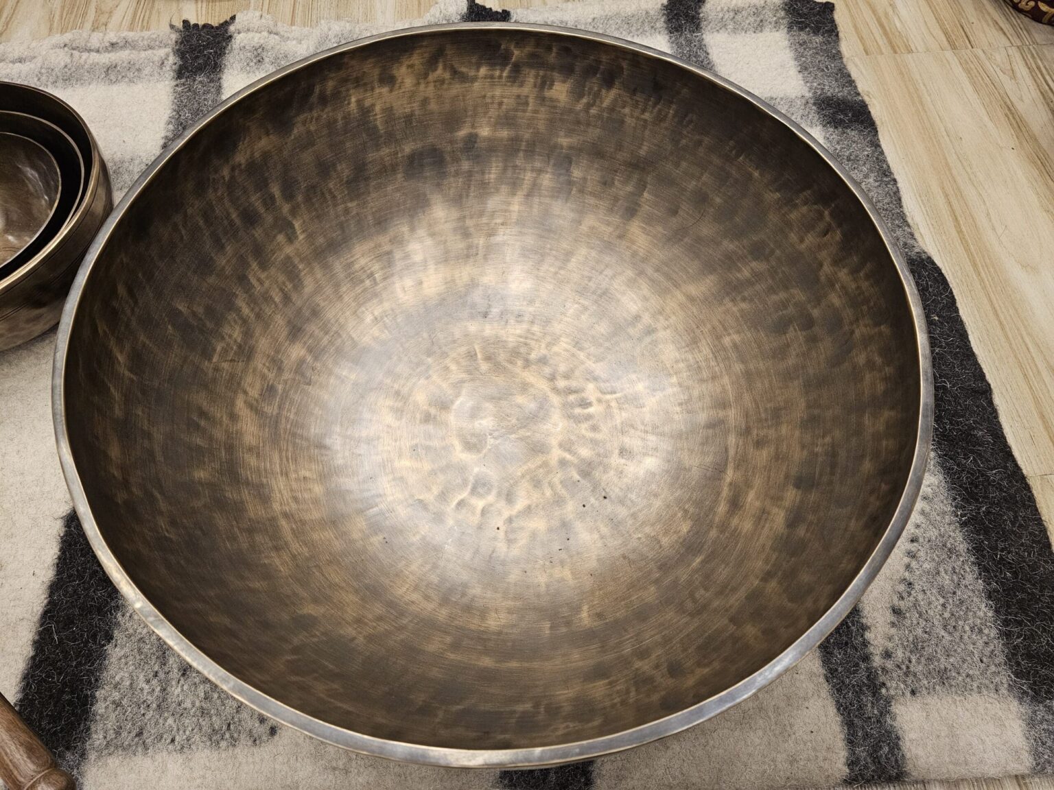 Chuông Xoay Om Sajan B 58cm - Sajan Thapaliya