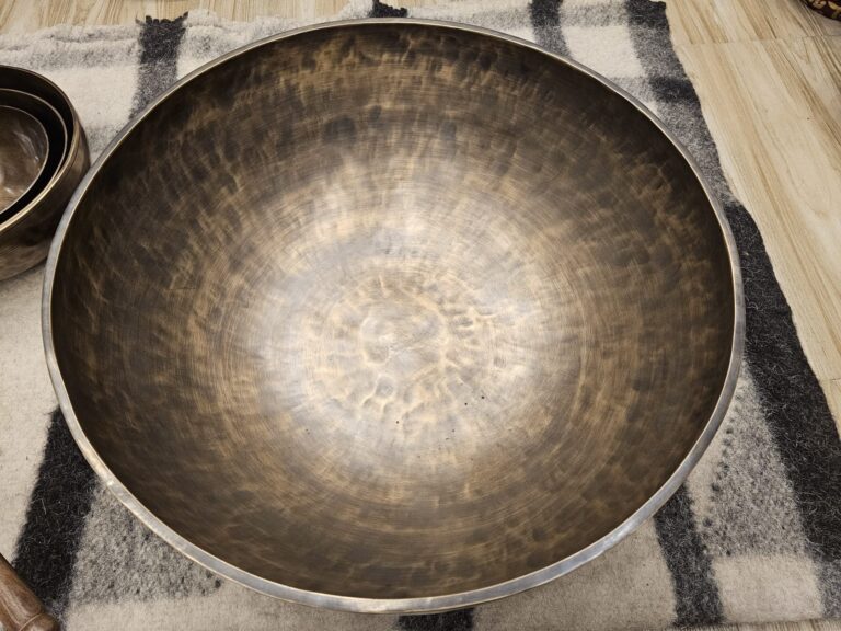 Chuông Xoay Om Sajan B 58cm - Sajan Thapaliya