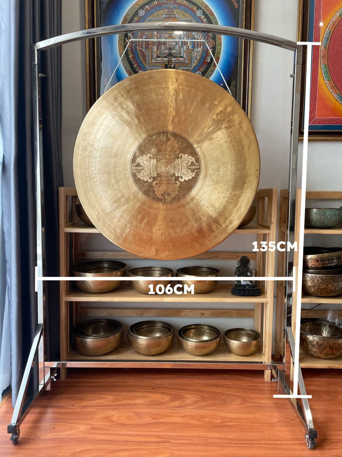 Chiêng lớn, kệ bát đồng, kích thước rõ ràng