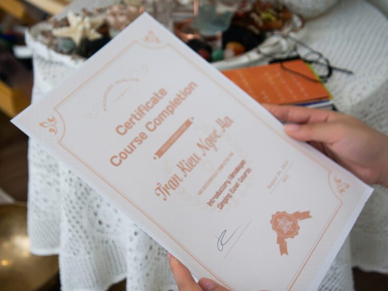 Lễ Trao Bằng Lớp Học Chuông Xoay Himalaya 04/08/2024 25 z6312928612429 cc4dc36cb1d4e414950b10ea03735a0b