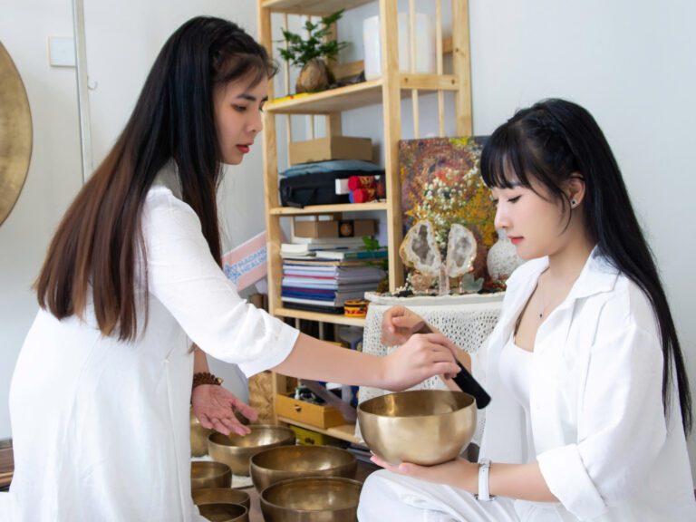 Lễ Trao Bằng Lớp Học Chuông Xoay Himalaya 04/08/2024 3 z6312929097204 3d06b118157e3aba149faa9adcd76f4f