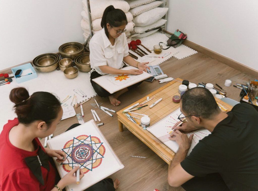 Bên Trong 1 Lớp Học Chuông Tại Madahuma Healing