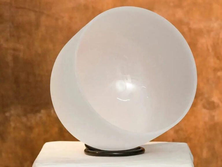 Chuông thạch anh 8 inch Màu Trắng (White Frosted) CDEFGAB