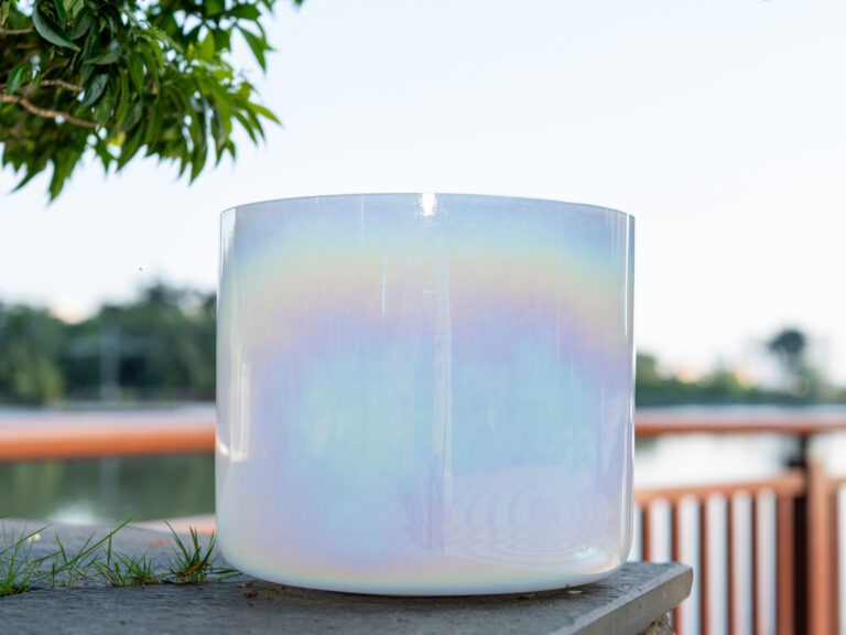 Chuông thạch anh 8 inch màu ngọc trai Note G 432hz