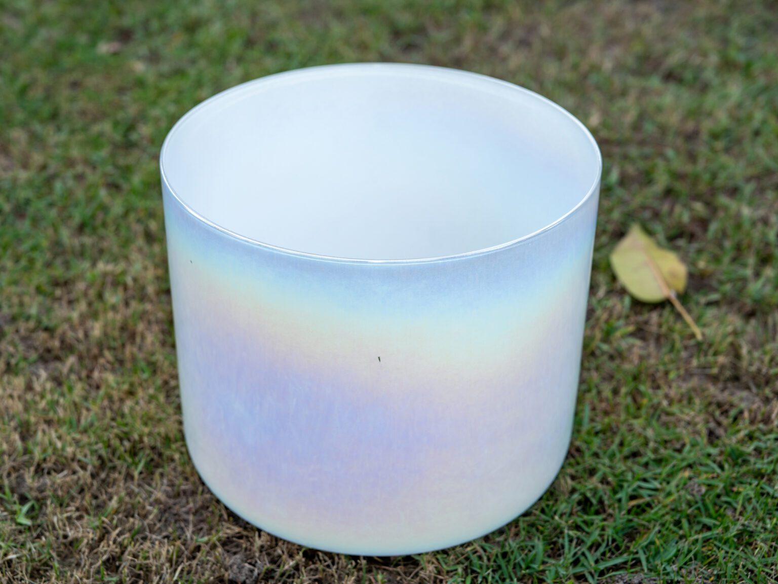 Chuông thạch anh 8 inch màu ngọc trai Note G 432hz