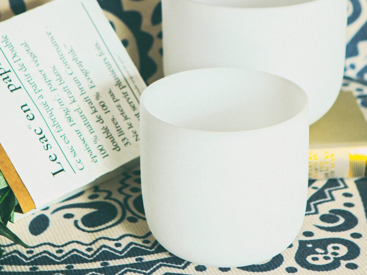 main-image-3 Chuông thạch anh 6 inch Màu Trắng (White Frosted) CDEFGAB