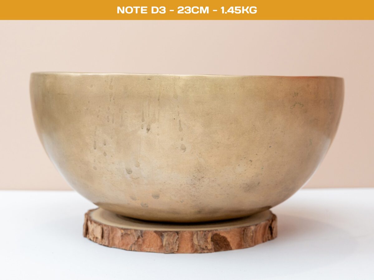 Chuông Xoay Himalaya Vàng Trơn Note D3# | Ø23cm | 1.45kg