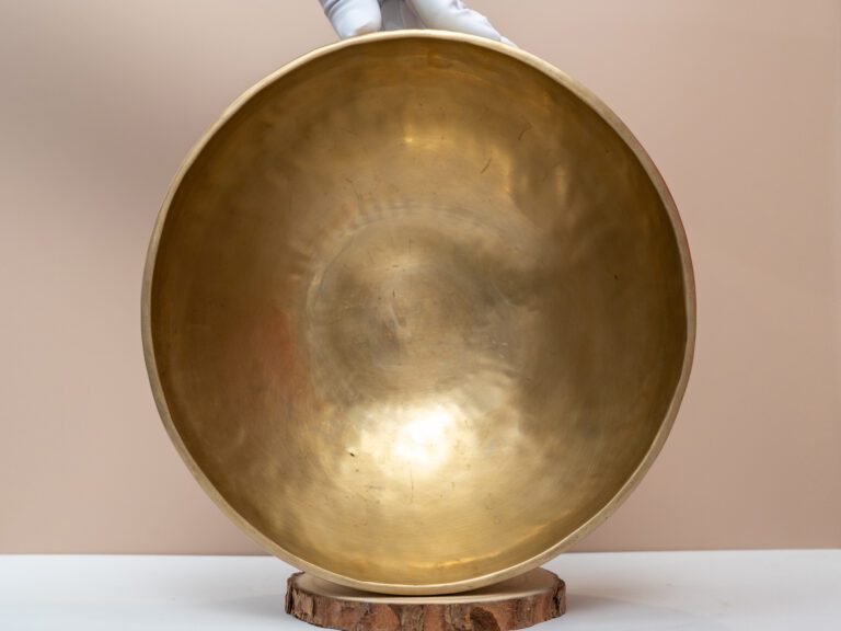 Chuông Xoay Himalaya Vàng Trơn Note C3 | Ø27cm | 1.62kg