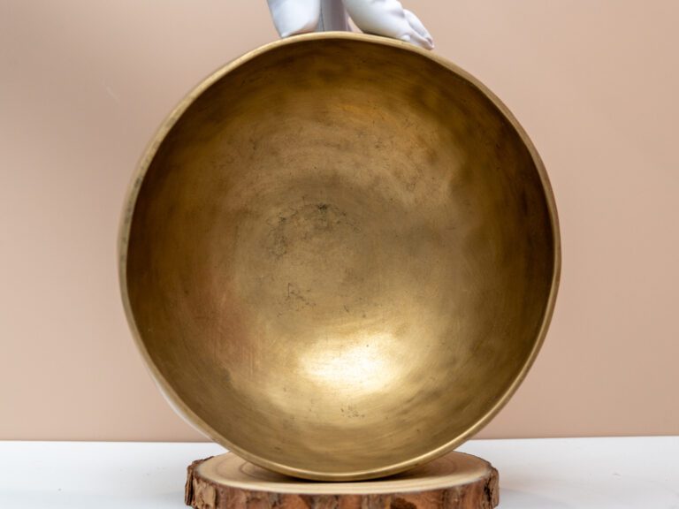 Chuông Xoay Himalaya Vàng Trơn Note A3 | Ø19.5cm | 1.13kg