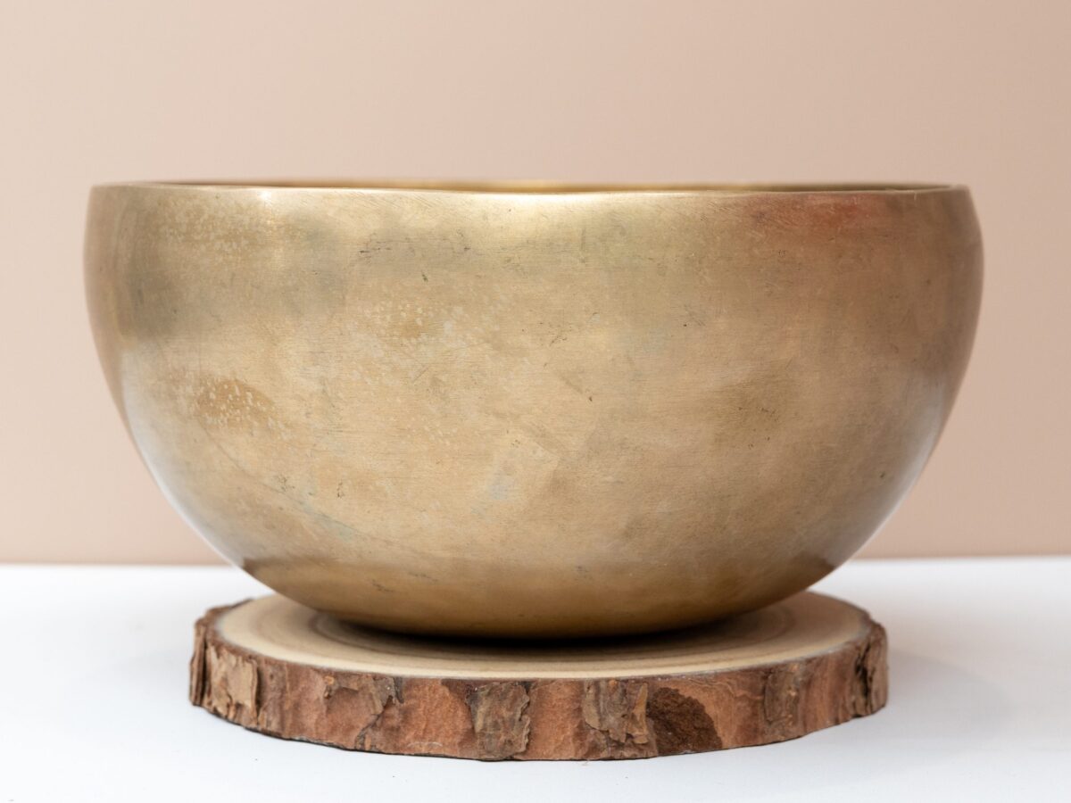 Chuông Xoay Himalaya Vàng Trơn Note A3# | Ø18.5cm | 1kg