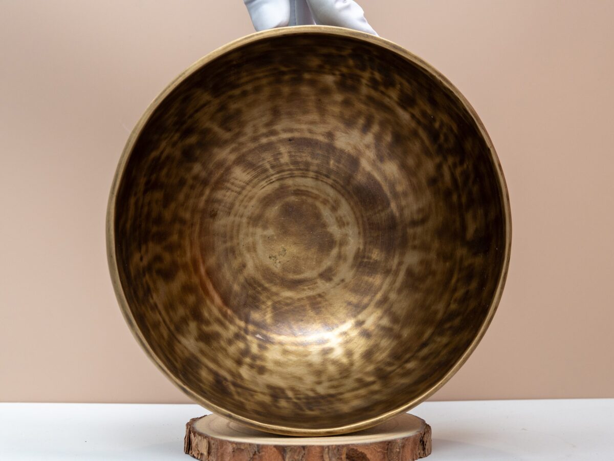 05.02.20260097 Chuông Xoay Himalaya Màu Cọp Trơn | E3 | Ø22.5cm | 1.55kg