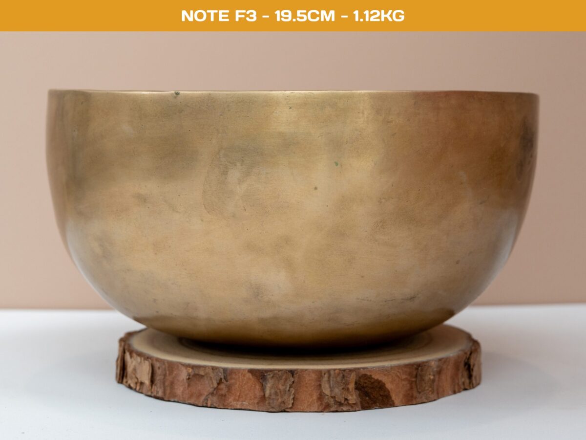 05.02.20260118 Chuông Xoay Himalaya Vàng Trơn Note F3# | Ø19.5cm | 1.12kg