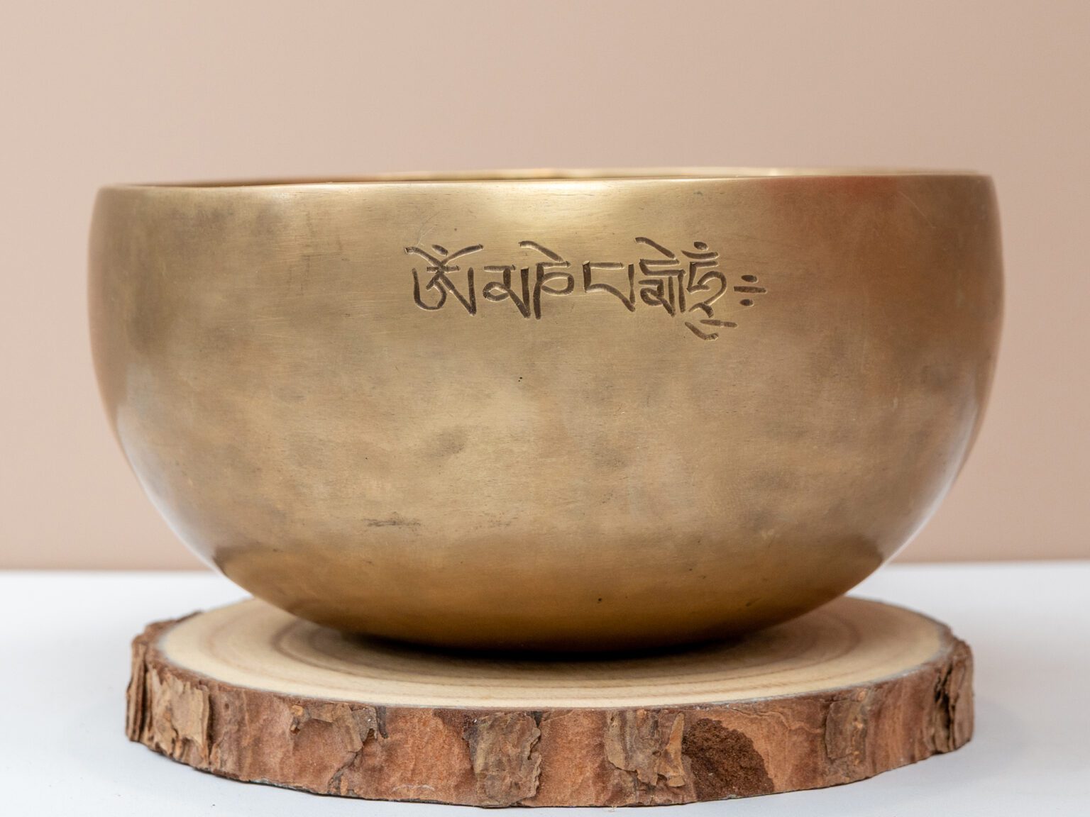 Chuông Xoay Himalaya Vàng Khắc Full Moon | D4# | Ø15.5cm | 0.7kg