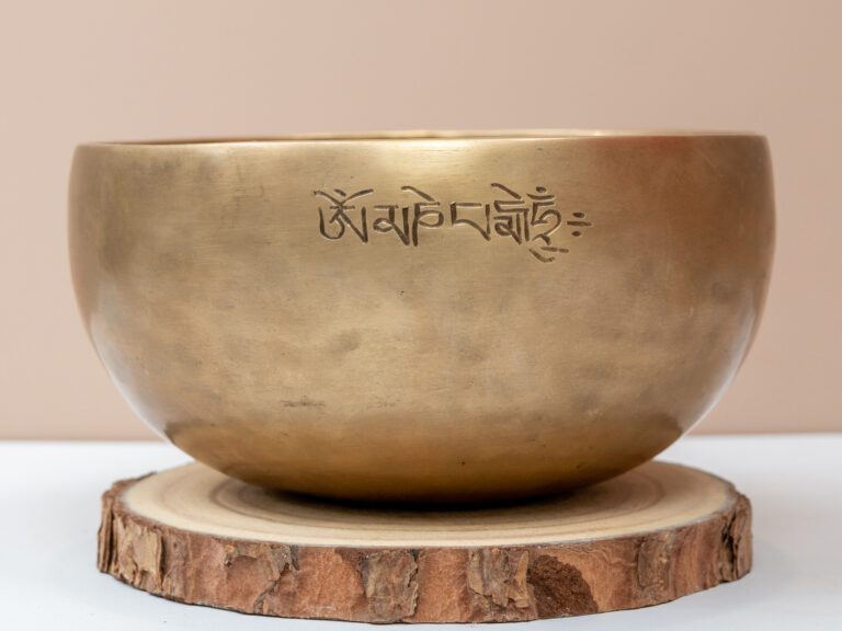 Chuông Xoay Himalaya Vàng Khắc Full Moon | D4# | Ø15.5cm | 0.7kg