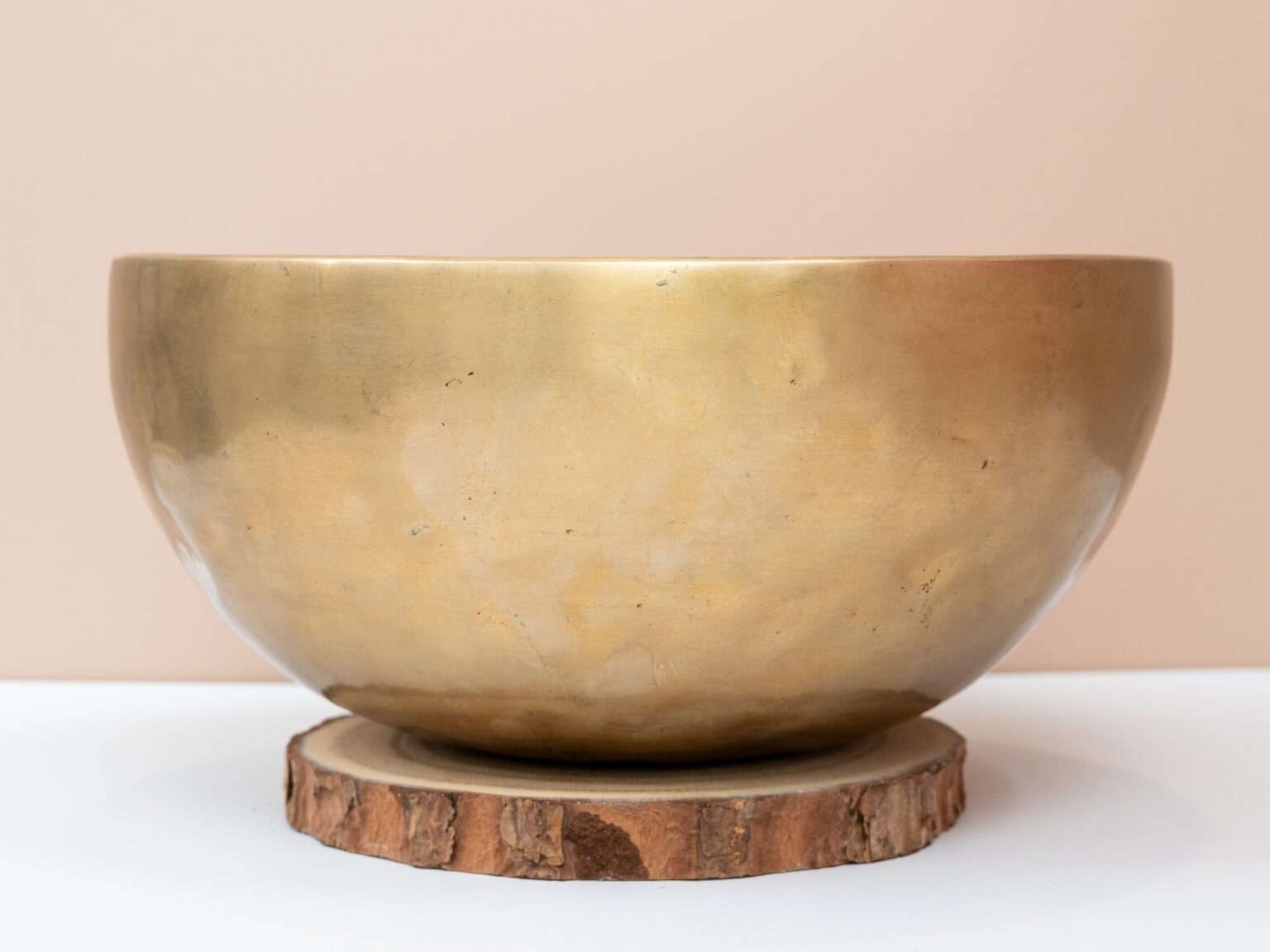 Chuông Xoay Himalaya Vàng Trơn Note D3 | Ø22cm | 1.52kg