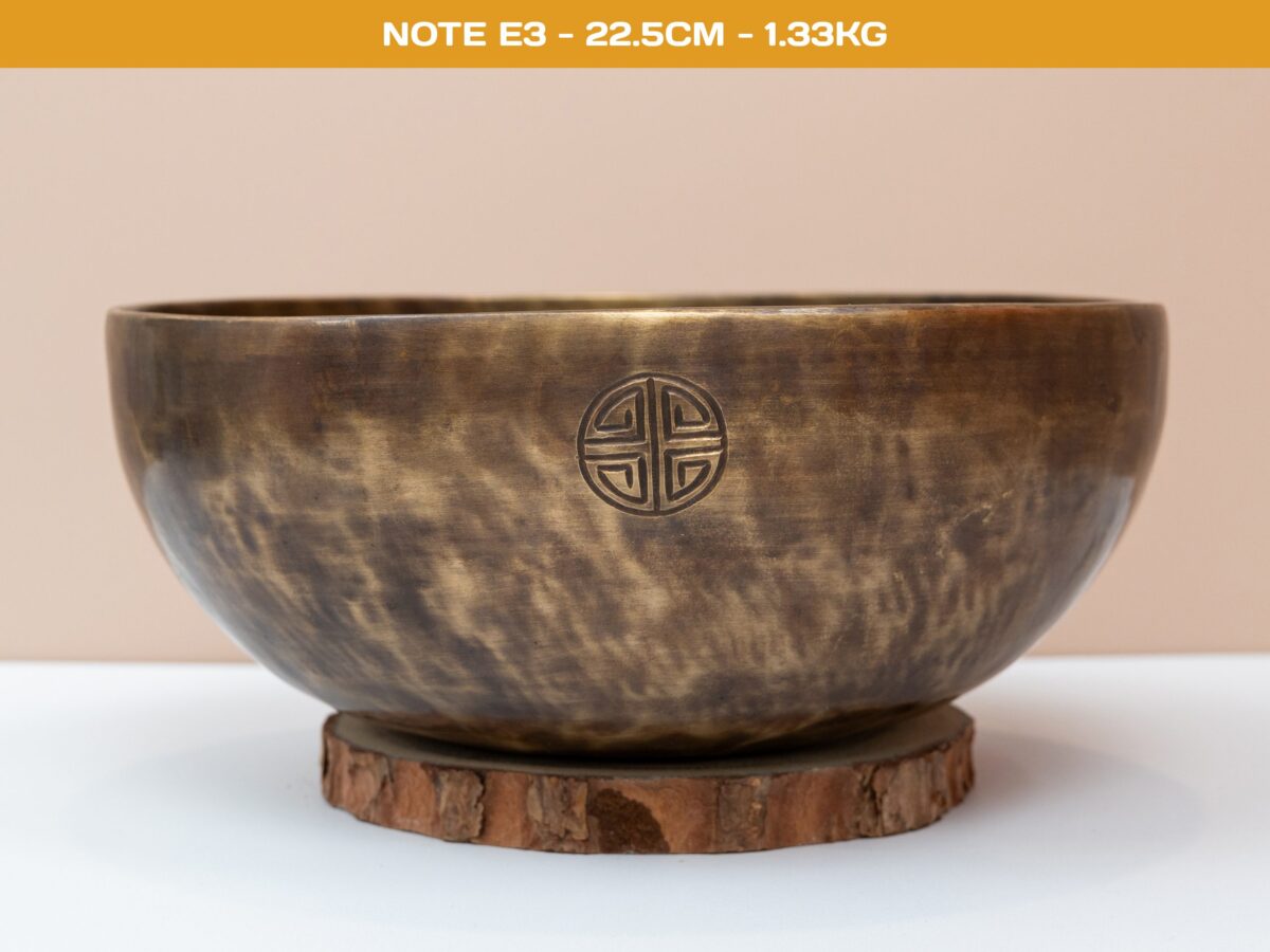 Chuông Xoay Himalaya Màu Cọp Khắc Full Moon | E3 | Ø22.5cm | 1.3kg