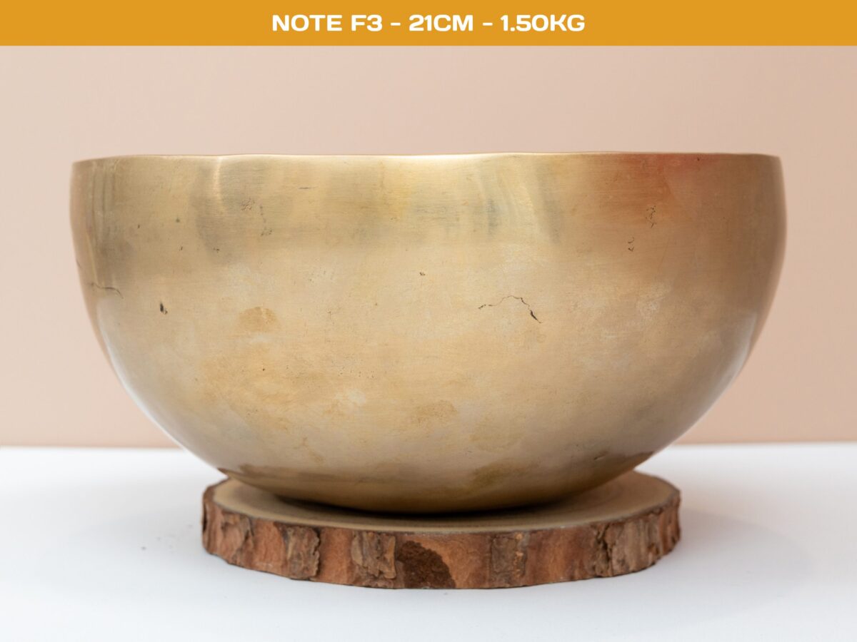 06.02.20260072 Chuông Xoay Himalaya Vàng Trơn Note F3 | Ø21cm | 1.50kg