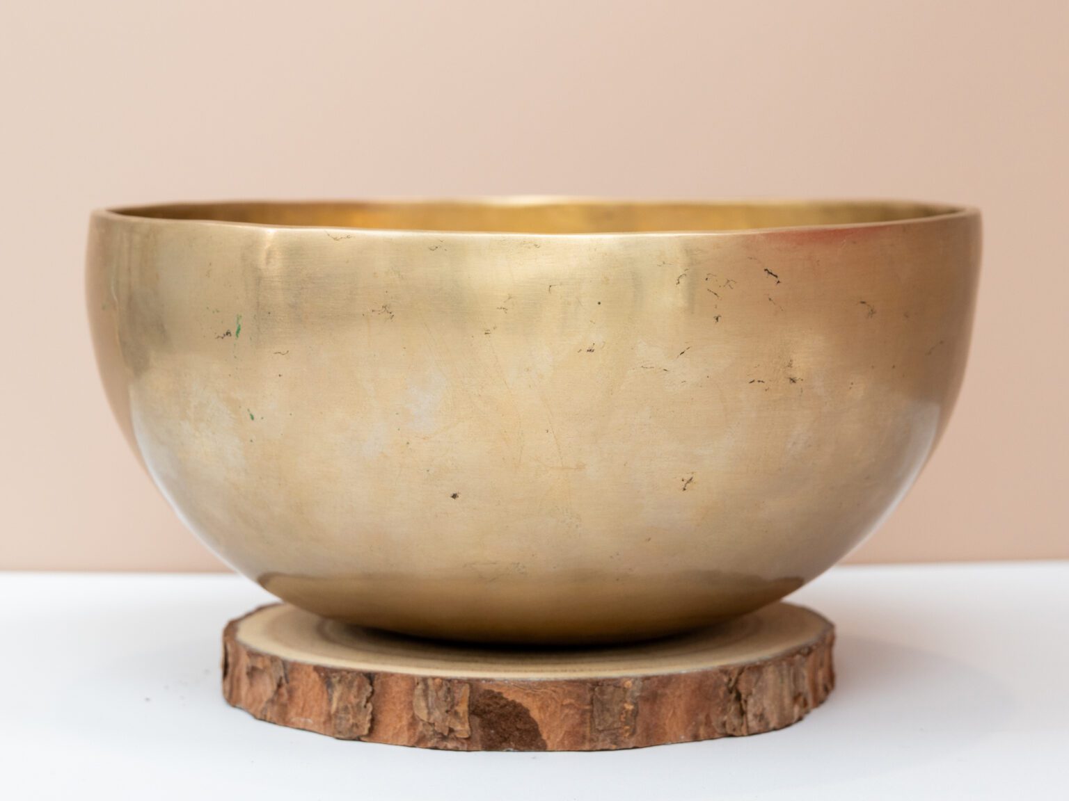 Chuông Xoay Himalaya Vàng Trơn Note F3 | Ø21cm | 1.50kg