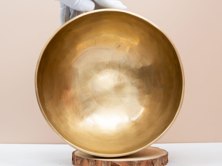 Chuông Xoay Himalaya Vàng Trơn Note F3 | Ø21cm | 1.50kg