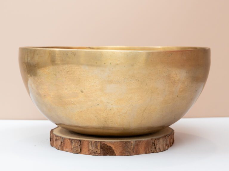 Chuông Xoay Himalaya Vàng Trơn Note E3 | Ø22cm | 1.41kg