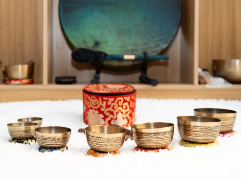 Bộ Chuông Máy Khắc Hoạ Tiết 7 Luân Xa 3.15kg - Set#2