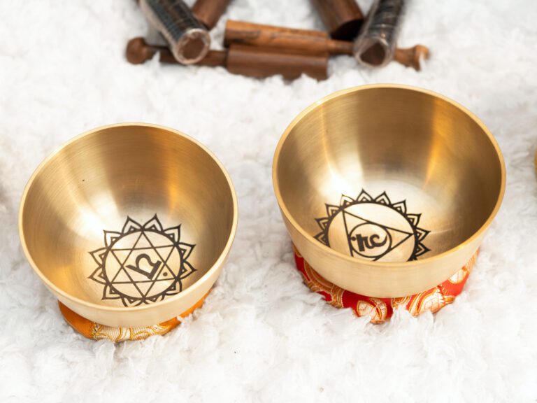 Bộ Chuông Máy Khắc Hoạ Tiết 7 Luân Xa 3.5kg – Set#1