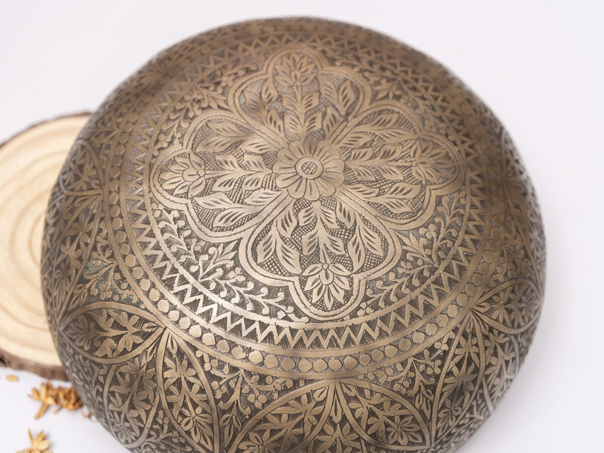 Chuông Xoay Himalaya Cổ (Antique Bowl) ~42 Năm | Note D3# | Ø 23cm | 1.70kg