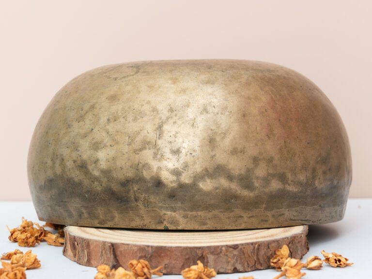 Chuông xoay Himalaya cổ Note F4 dáng Thadobati 20cm Madahuma