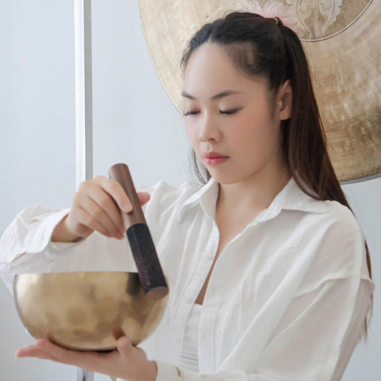 Giáo viên Yoga quốc tế