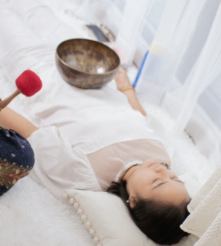 Thiền với bát âm Tây Tạng